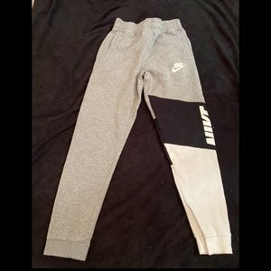 Grey Kids nike sweatpants